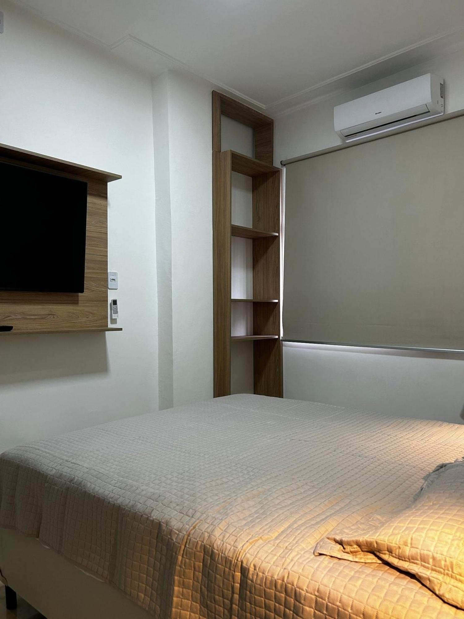Copacabana Av. Atlantica, Posto 6 Apartamento *