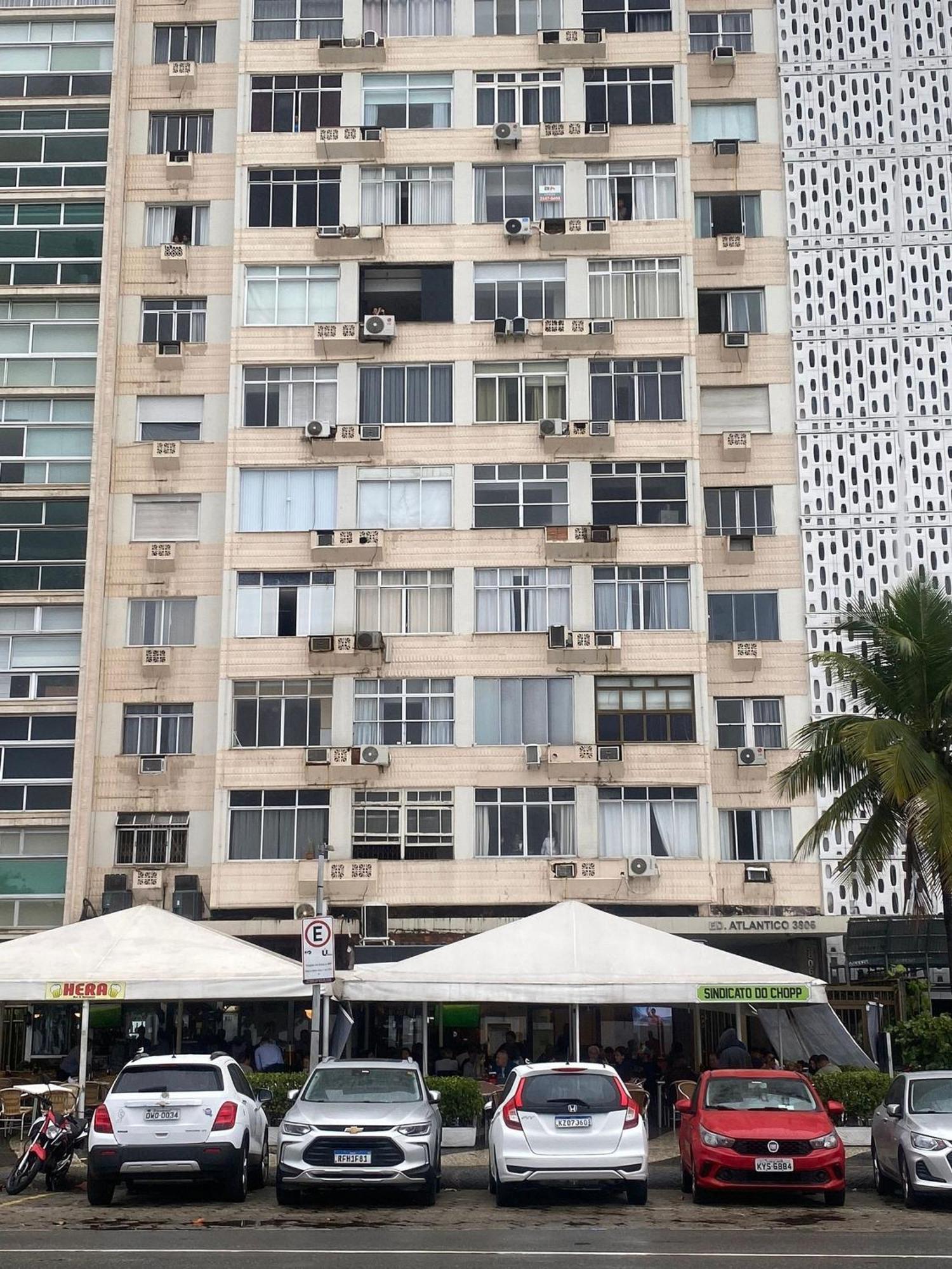 Apartamento Copacabana Av. Atlantica, Posto 6